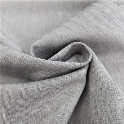 Polyester fiskebeinsstoff til dress
